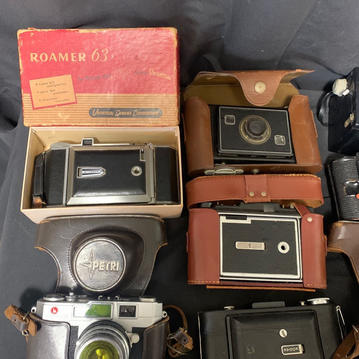 レトロカメラ まとめ Petri Fujica フィルムカメラ ROAMER 63 KODAK 蛇腹カメラ BROWNIE HAWKEYE 二眼カメラ など レトロ ヴィンテージ_画像2