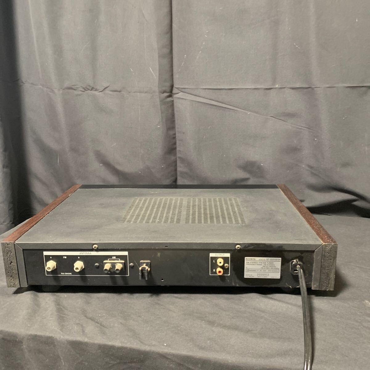SONY ソニー FM/AMチューナー ST-S555ESX 通電確認済み FMステレオ シンセサイザー オーディオ機器 音響機器 の画像6