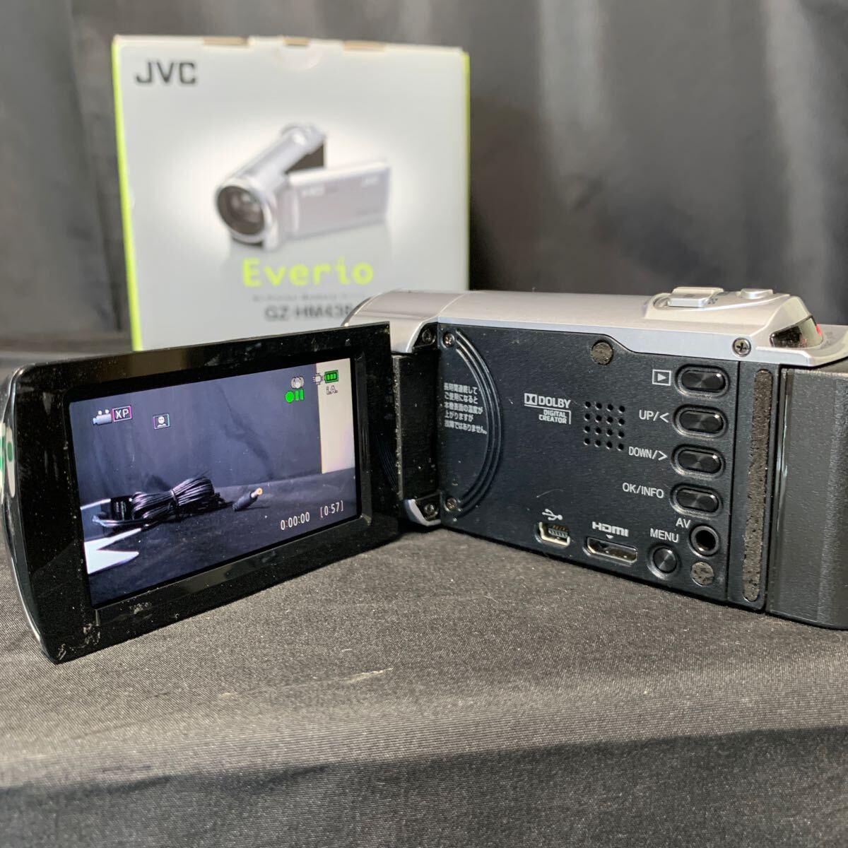 JVC Everio ハイビジョン メモリームービー GZ-HM438 -S シルバー バッテリー1個 充電器 説明書 箱付 動作確認済み ビデオカメラ エブリオ _画像4