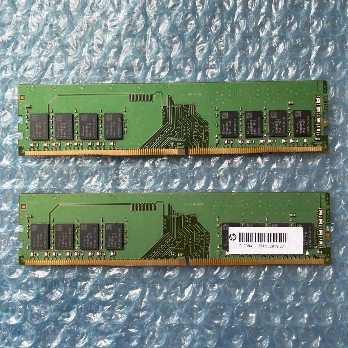 SKhynix 8GB×2枚 計16GB DDR4 PC4-2666V-UA2-11 中古 デスクトップ メモリ【DM-811】の画像2