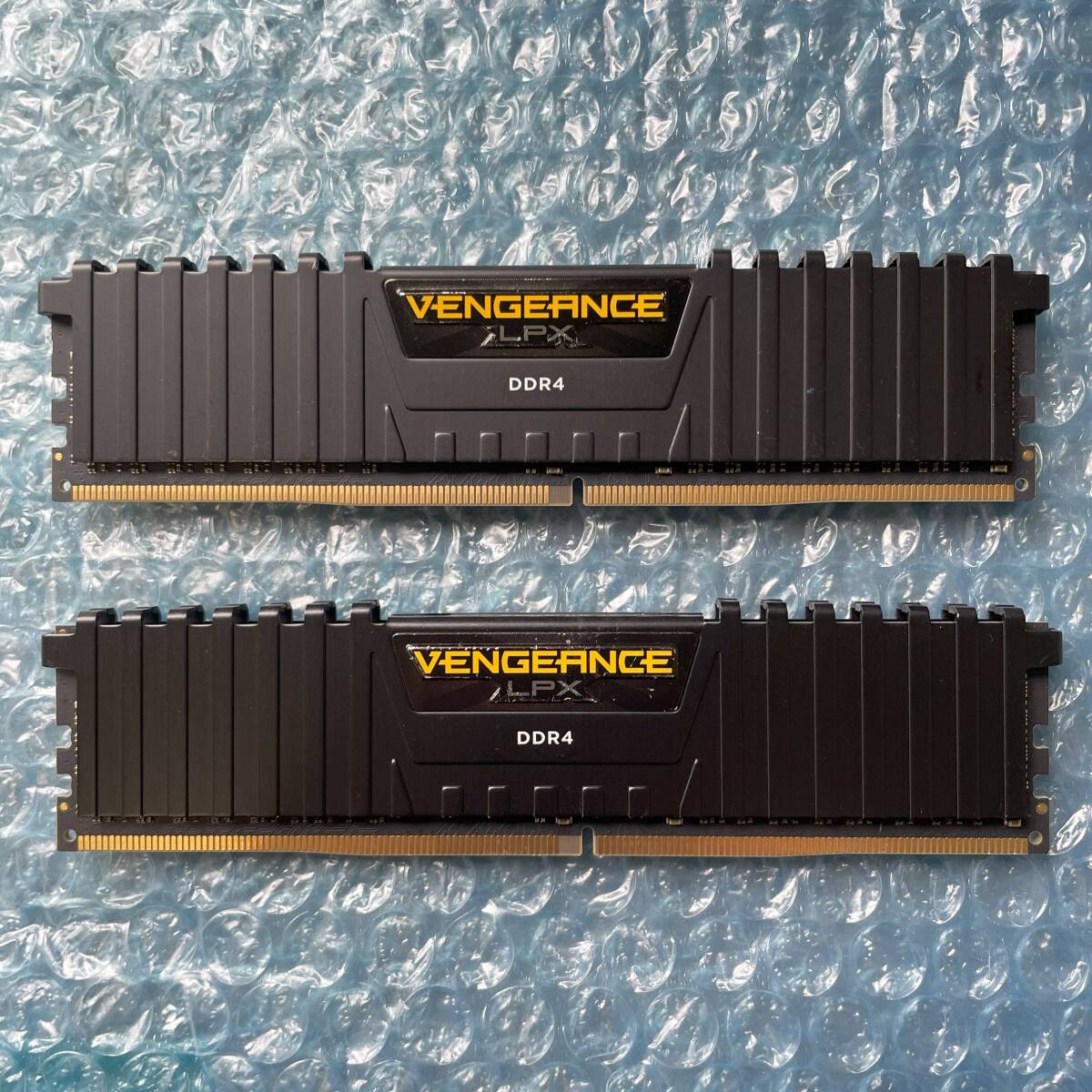 CORSAIR VENGEANCE LPX 8GB×2枚 計16GB DDR4 3600MHz 1.35V 中古 デスクトップ メモリ【DM-812】_画像1