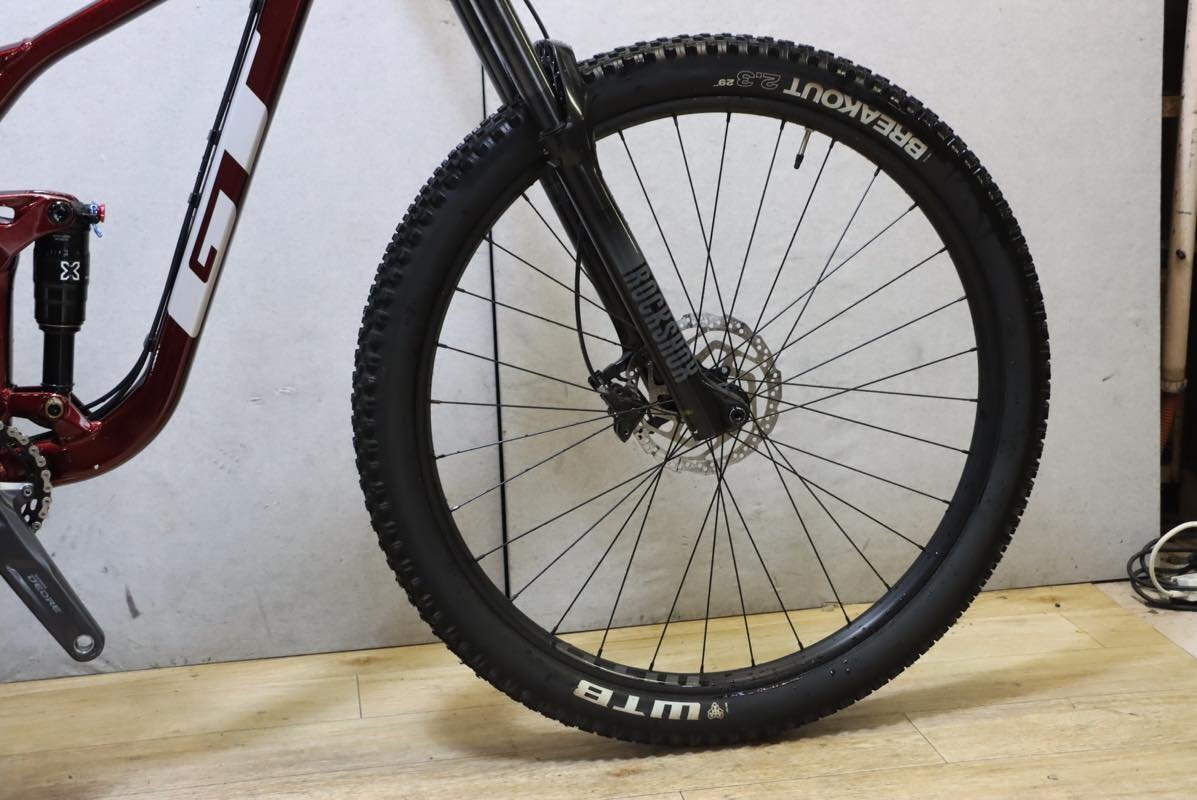 ■GT ジーティー SENSOR ALLOY Sport 29er フルサスMTB SHIMANO DEORE M5100 1X11S サイズS 2021年モデル 超美品の画像3