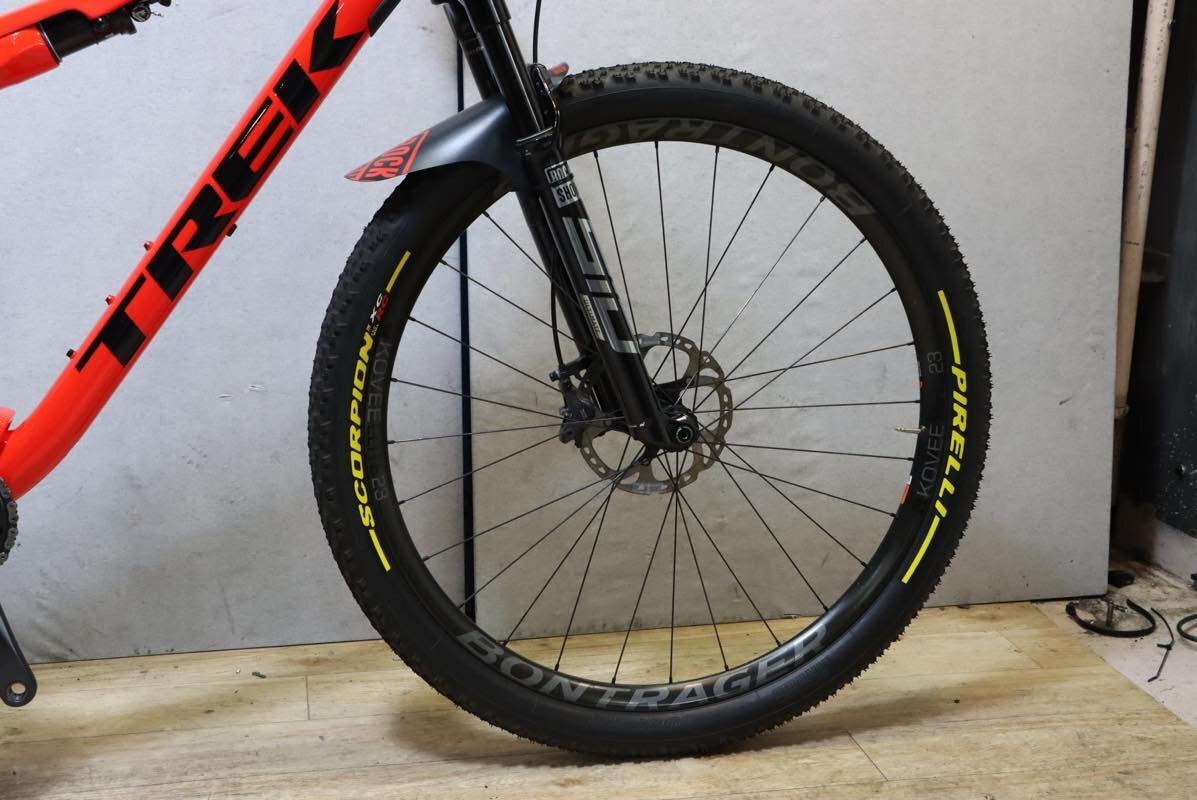 カスタム多数!!■TREK トレック Supercaliber 9.8 GEN1 29erMTB SHIMANO DEROE XT M8100 1X12S サイズ 2020年モデル 超美品の画像3