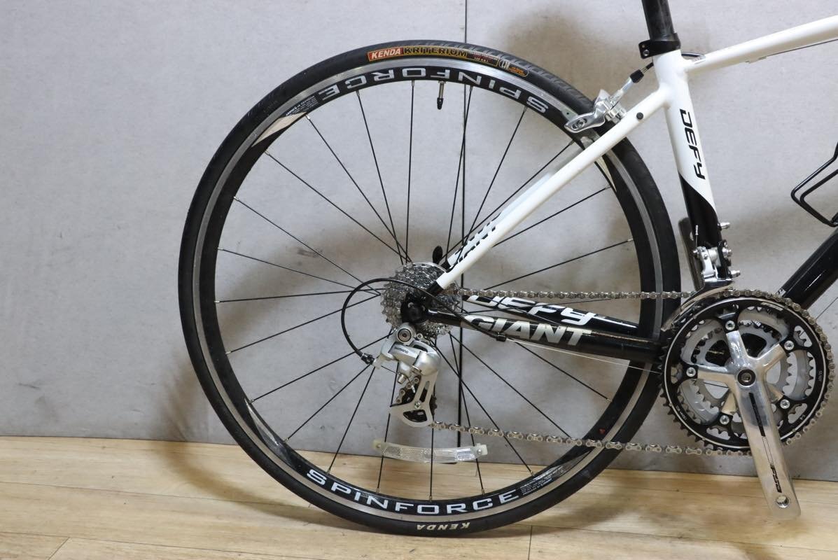 ■GIANT ジャイアント DEFY３ エントリーロード SHIMANO claris 2300 3X8S サイズXS 2010年モデル 美品_画像4