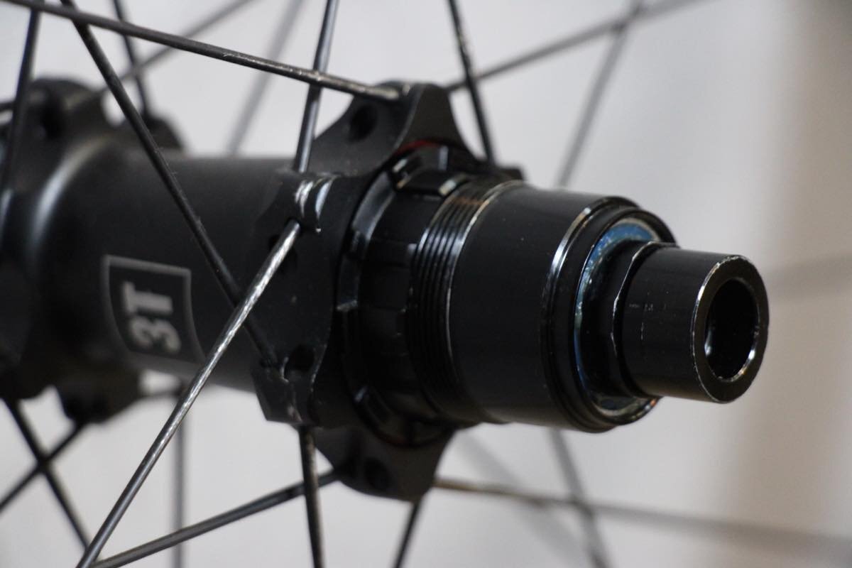 ○3T DISCUS C35 PRO DISC XDRドライバー SRAM12s対応 クリンチャー チューブレス カーボンホイールセット 美品の画像3