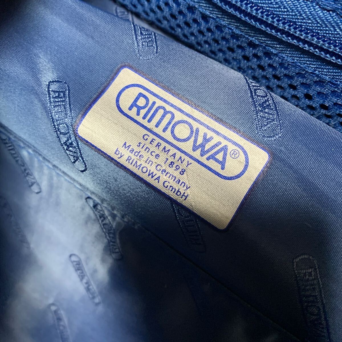 RIMOWA リモワ スーツケース アルミ シルバー 内径は75×52×25cm GERMANY製中古　キズと傷いあり現状品_画像5