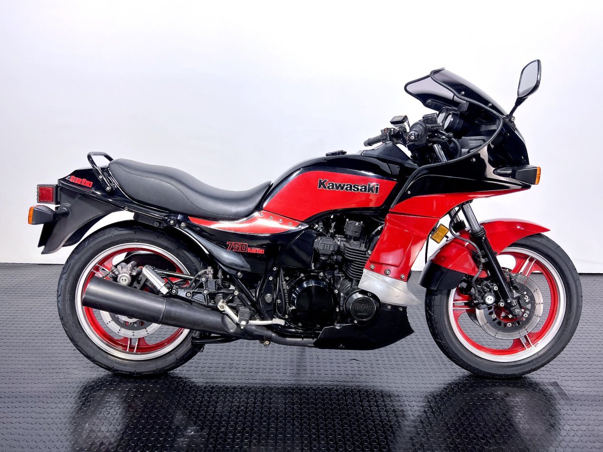 極上ターボ！ KAWASAKI 750Turbo [E2 US仕様] タービン,DFIインジェクター,Fフォークなど各部OH済み 動画有 全国通販可 3.9％低金利 ~150回_画像3