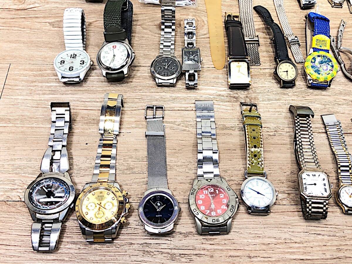 4/040【ジャンク】 腕時計 まとめ 39点 RADO BULOVA CYMA GRUEN TOMMYHILFIGER GUBELIN ficce 等の画像2