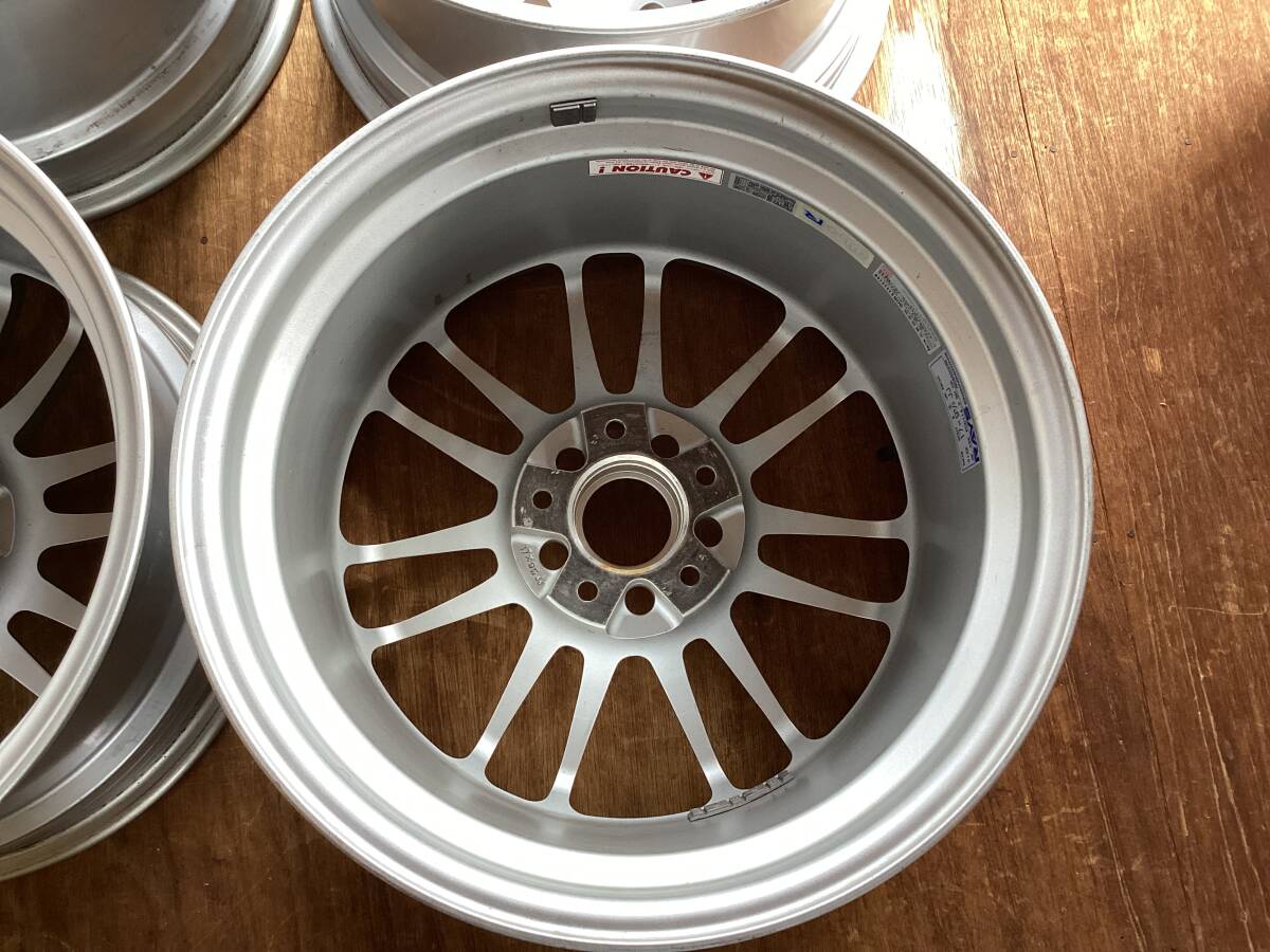 超美品　RAYS VOLKRACING RE30 9.5J +28 5H 114.3 4本セット　5穴　17インチ　FORGED _画像8