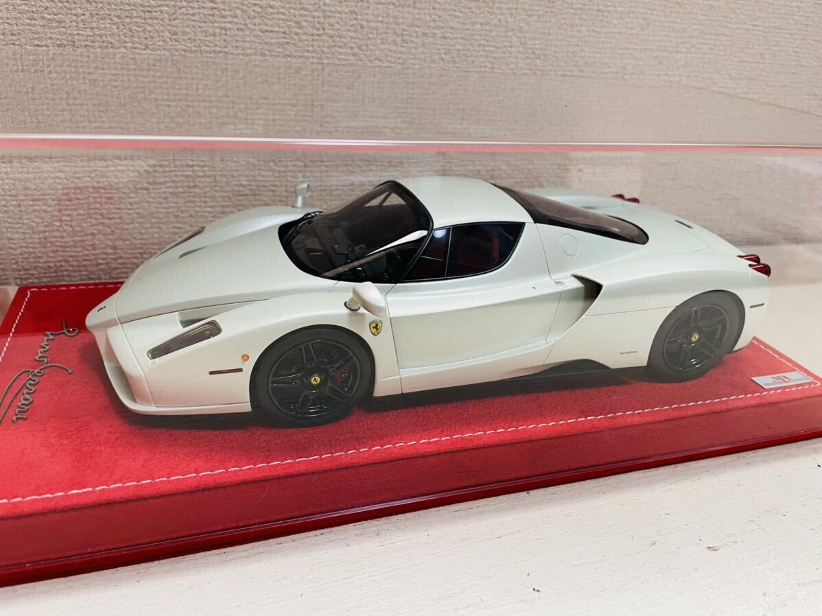 1/18 MR collection Enzo Ferrari ENZO Ferrari pearl white product number FE00E ( inspection BBR