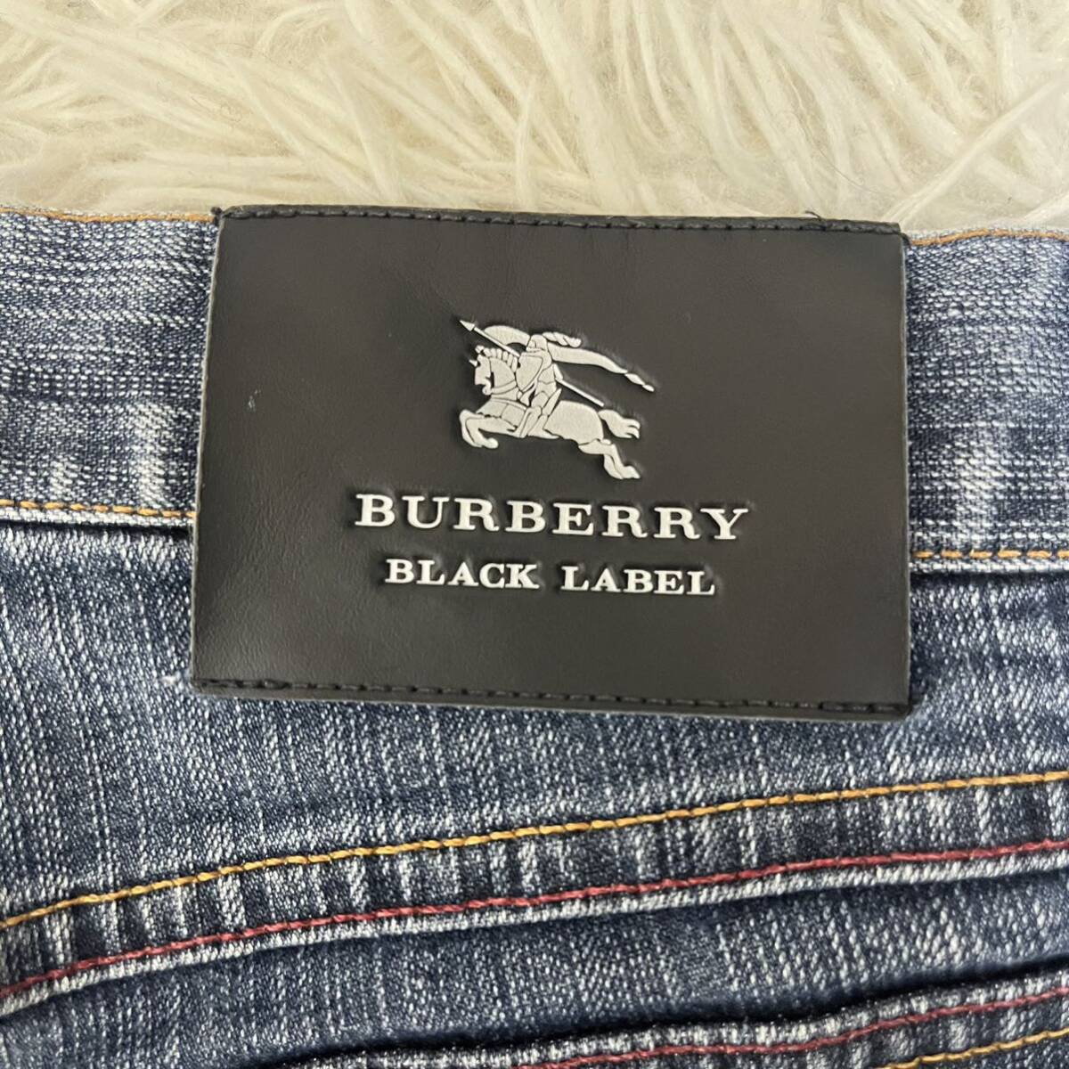 1円〜 バーバリーブラックレーベル BURBERRYBLACKLABEL デニム ジーンズ ノバチェック 刺繍ロゴ ストレッチ メンズ フラップ ダメージ加工_画像5