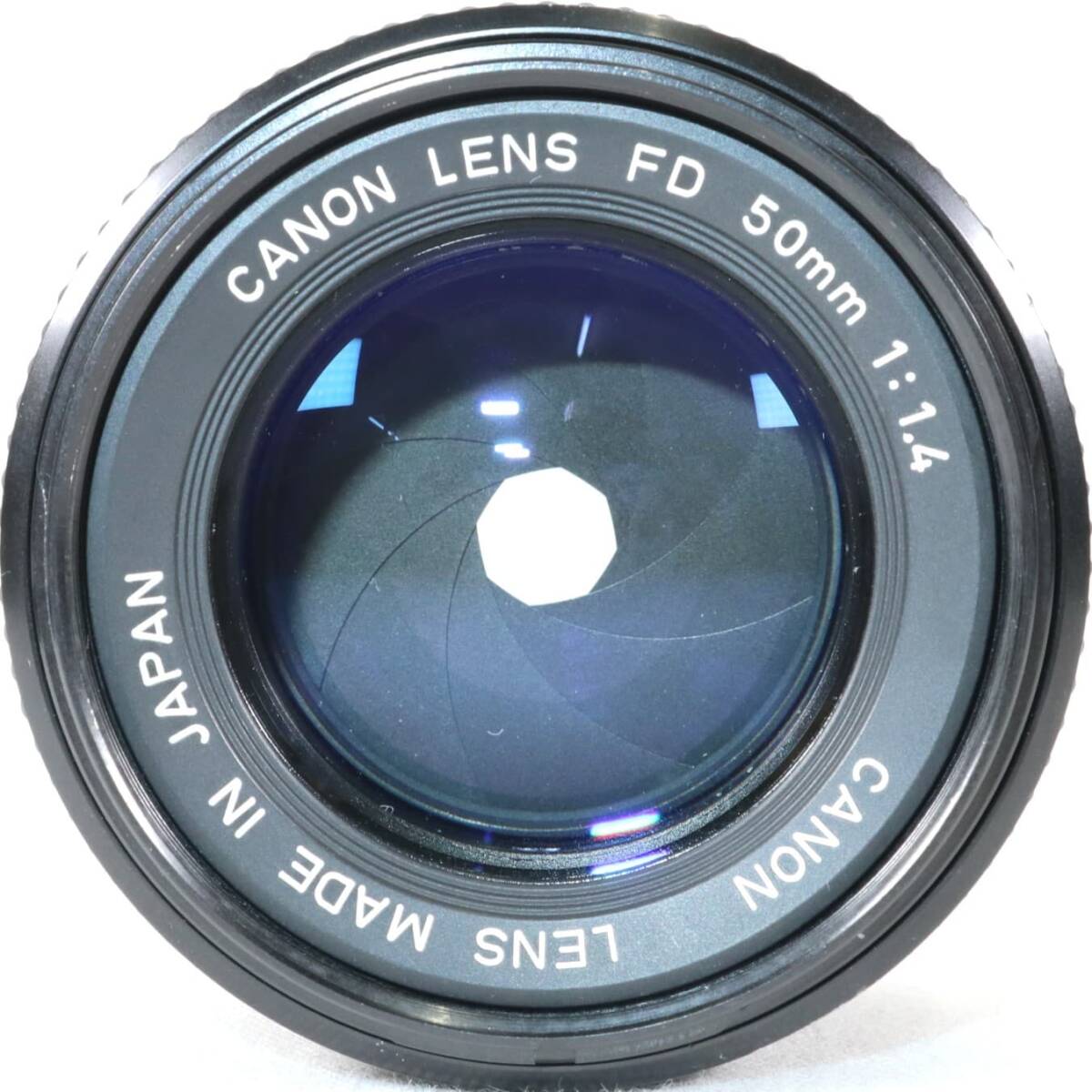 { beautiful goods } CANON NEW FD 50mm F1.4 Canon single burnt point Old lens used lens k2447-2