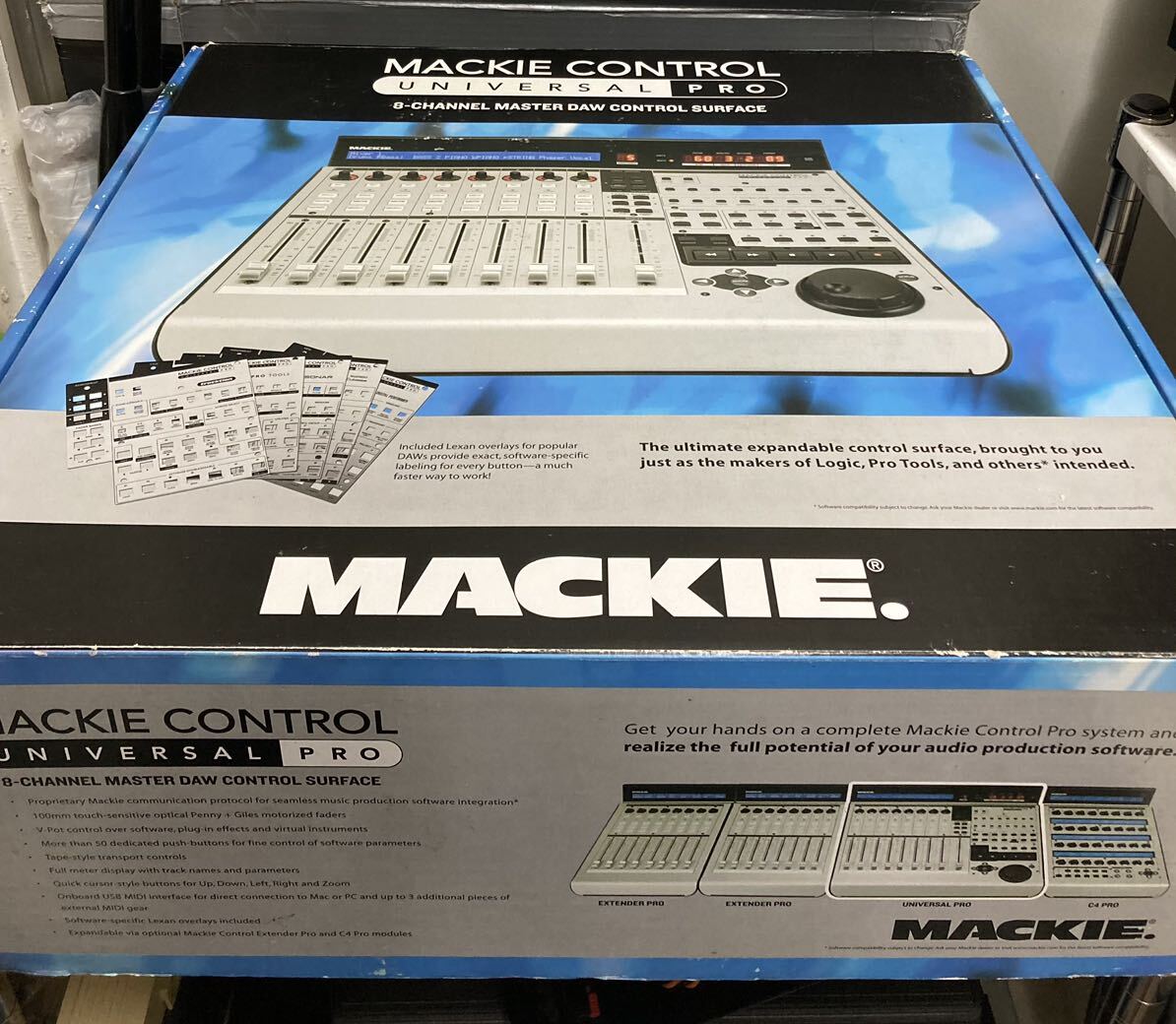 MACKIE CONTROL UNIVERSAL PRO Mackie control universal Pro original box equipped 