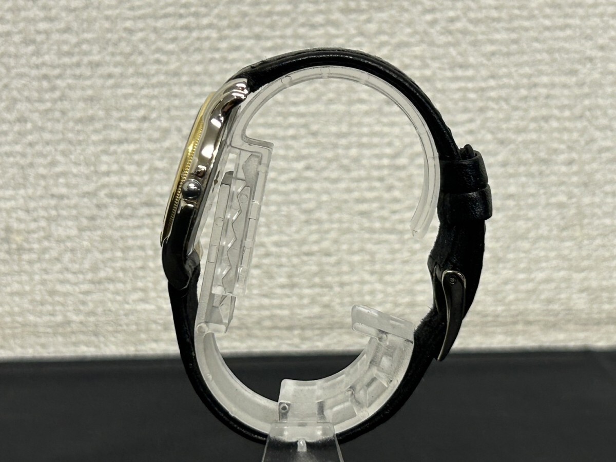 A2　Burberrys　バーバリー　5530-F52312　メンズ腕時計　ブランド腕時計　箱、ケース付　白文字盤　クオーツ　現状品_画像7