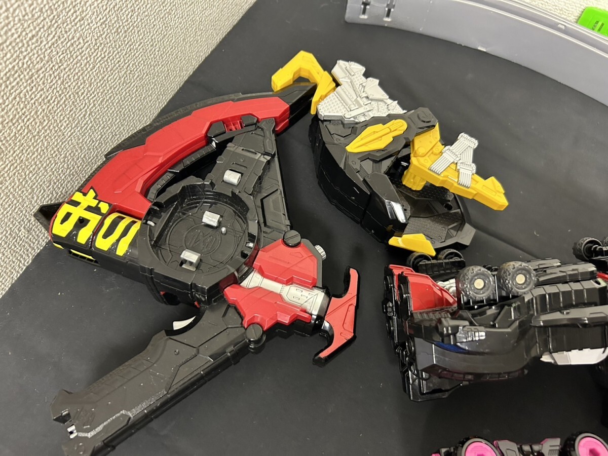 A1 仮面ライダー ベルト 等 まとめて 仮面ライダージオウ 各種 おもちゃ 大量 BANDAI バンダイ 現状品の画像5