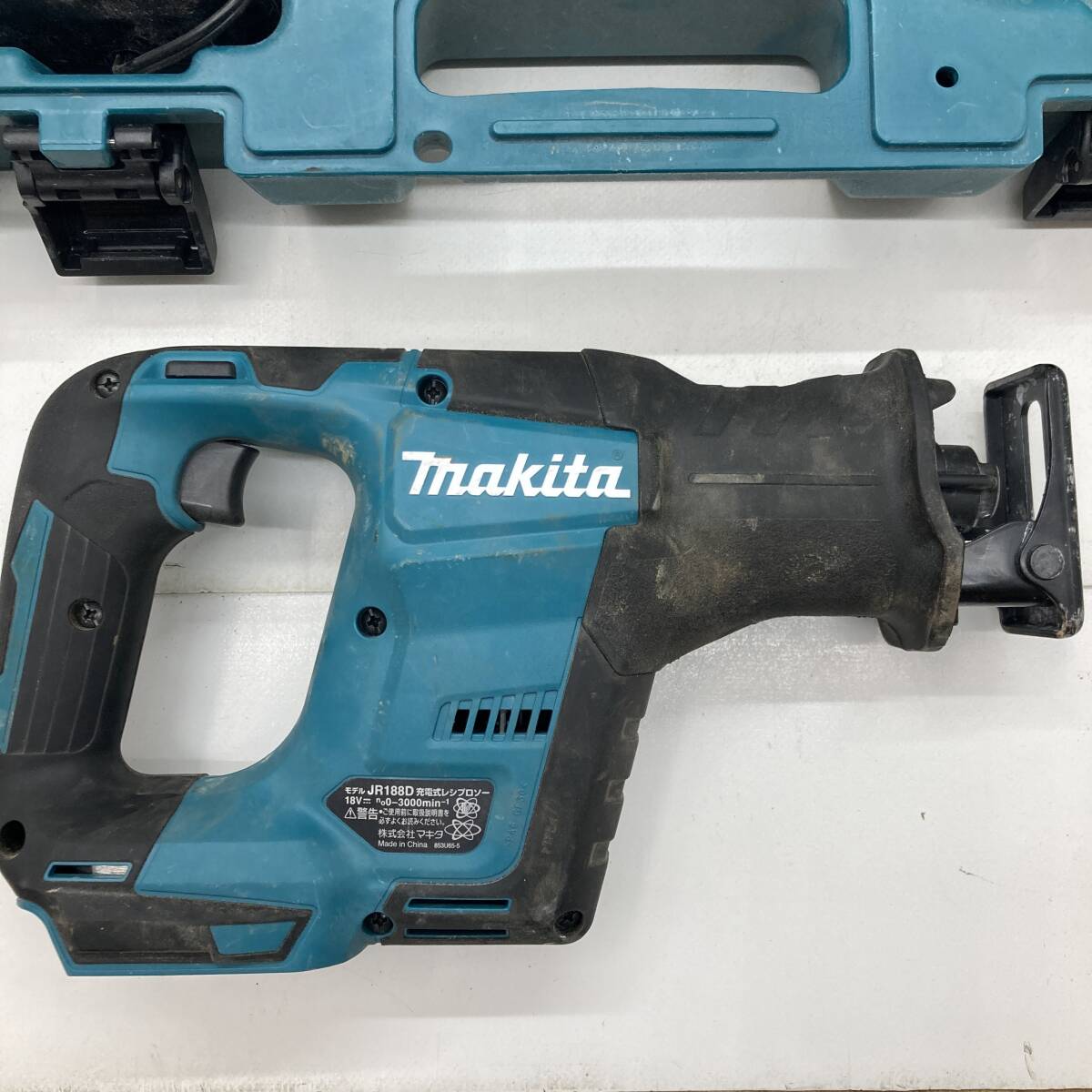 [1 jpy ~]Makita Makita rechargeable reciprocating engine so-JR188D [ battery / with charger .] power tool DIY worker large .[ secondhand goods ]