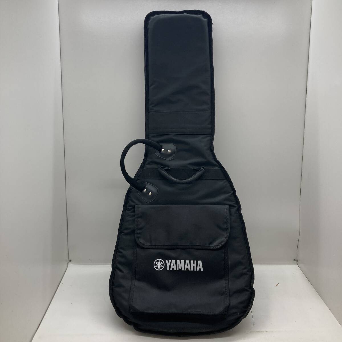 【1円～】YAMAHA ヤマハ ギターケース ブラック 黒 収納【中古品】の画像1