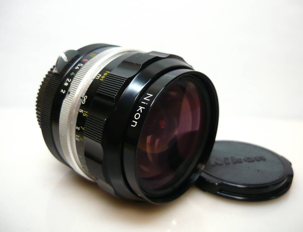 ★Nikon(ニコン)◆ NIKKOR-O・C Auto 1:2 f=35mm ●の画像1