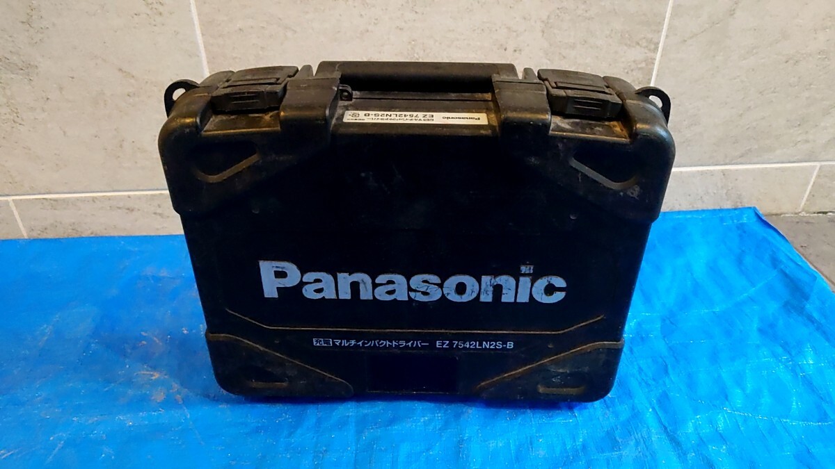 sr1234 078 訳あり品 Panasonic 充電式インパクトドライバ 14.4v 電動工具 パナソニック 工具 DIY 現状品 中古_画像8