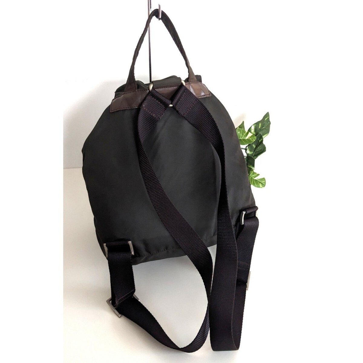 良品 プラダ ナイロン レザー 巾着 ミニリュック vintage バッグ 良品 プラダ ナイロン レザー 巾着 ミニリュック vintage バッグ