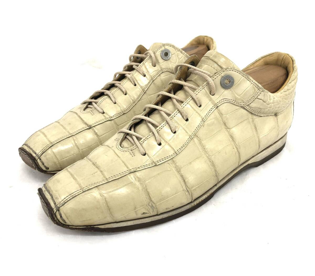 T04/145 GIORGIO ARMANIjoru geo Armani black ko leather sneakers leather shoes cream series 
