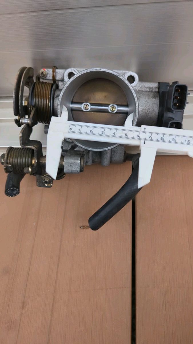 内径約60パイNAスロットルボディ シルビア NAスロットル 内径約60パイNAスロットルボディ シルビア NAスロットル