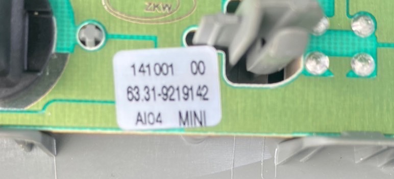 H26年 LDA-XD20F R60 BMW ミニクーパーD クロスオーバー フロント、リアルームランプセット 中古品 即決 50946 240409 TK 車内在庫_画像5