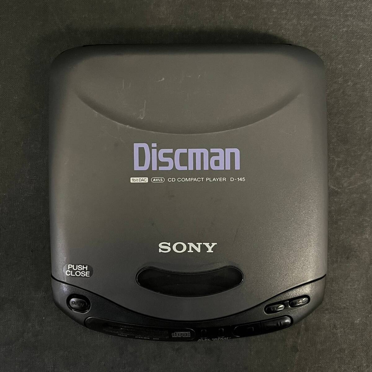 BCd139R 60 SONY CDプレーヤー 2点 まとめ Discman D-145 WALKMAN D-NE730 バッテリーケース EBP-104 の画像2