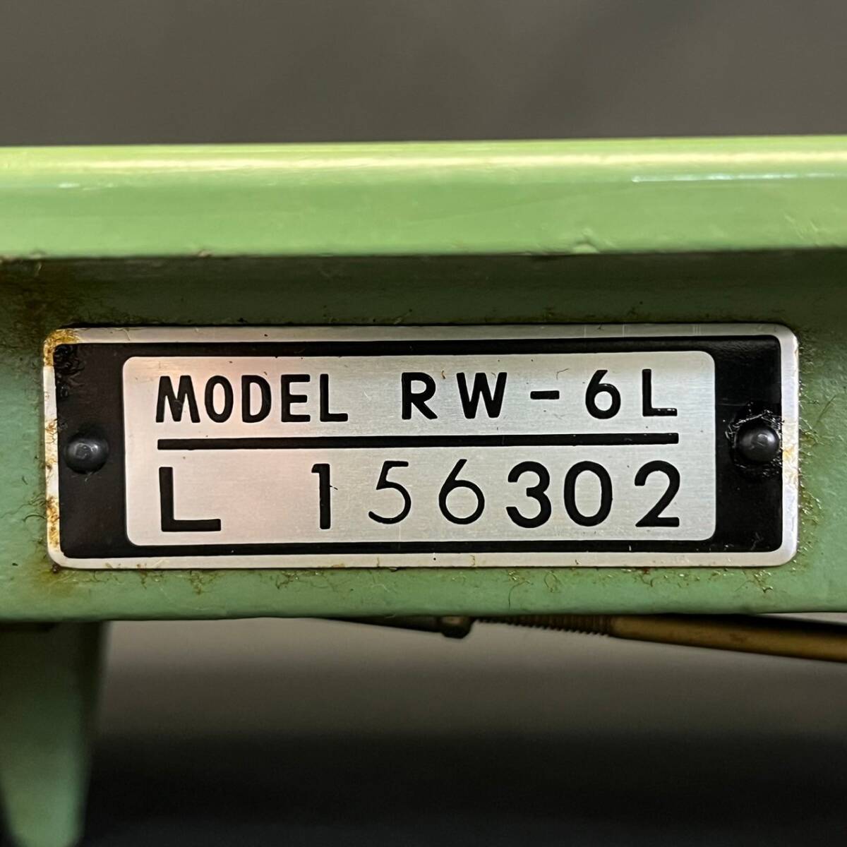 BDd104I 100 RICCAR MODEL RW-6L L156302 リッカー 鉄製 ミシン 裁縫 手工芸 ハンドクラフト レトロ アンティークの画像6