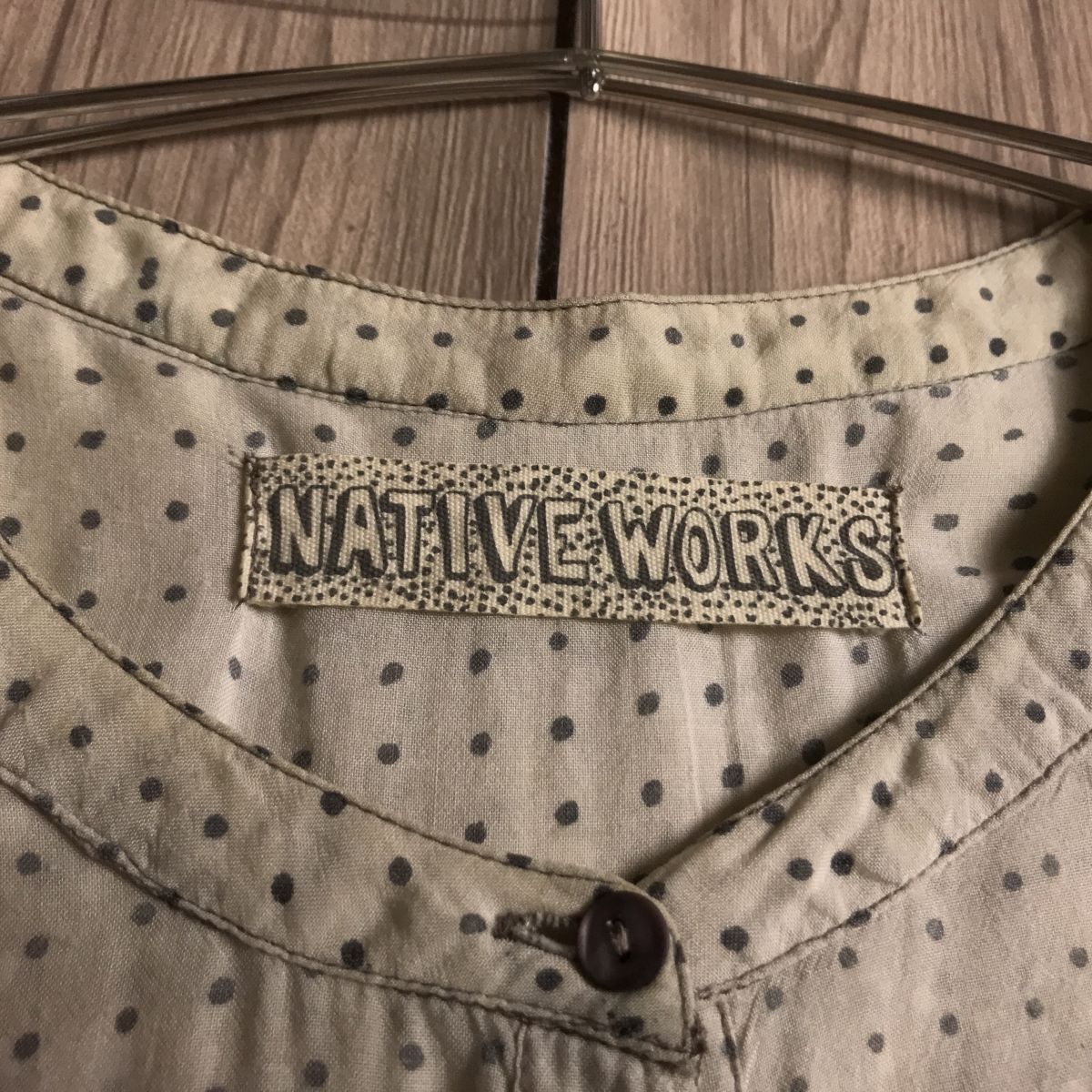 100円スタート□ NATIVE WORKS レーヨン100 バンドカラー ギャザー ワンピース ドットの画像4