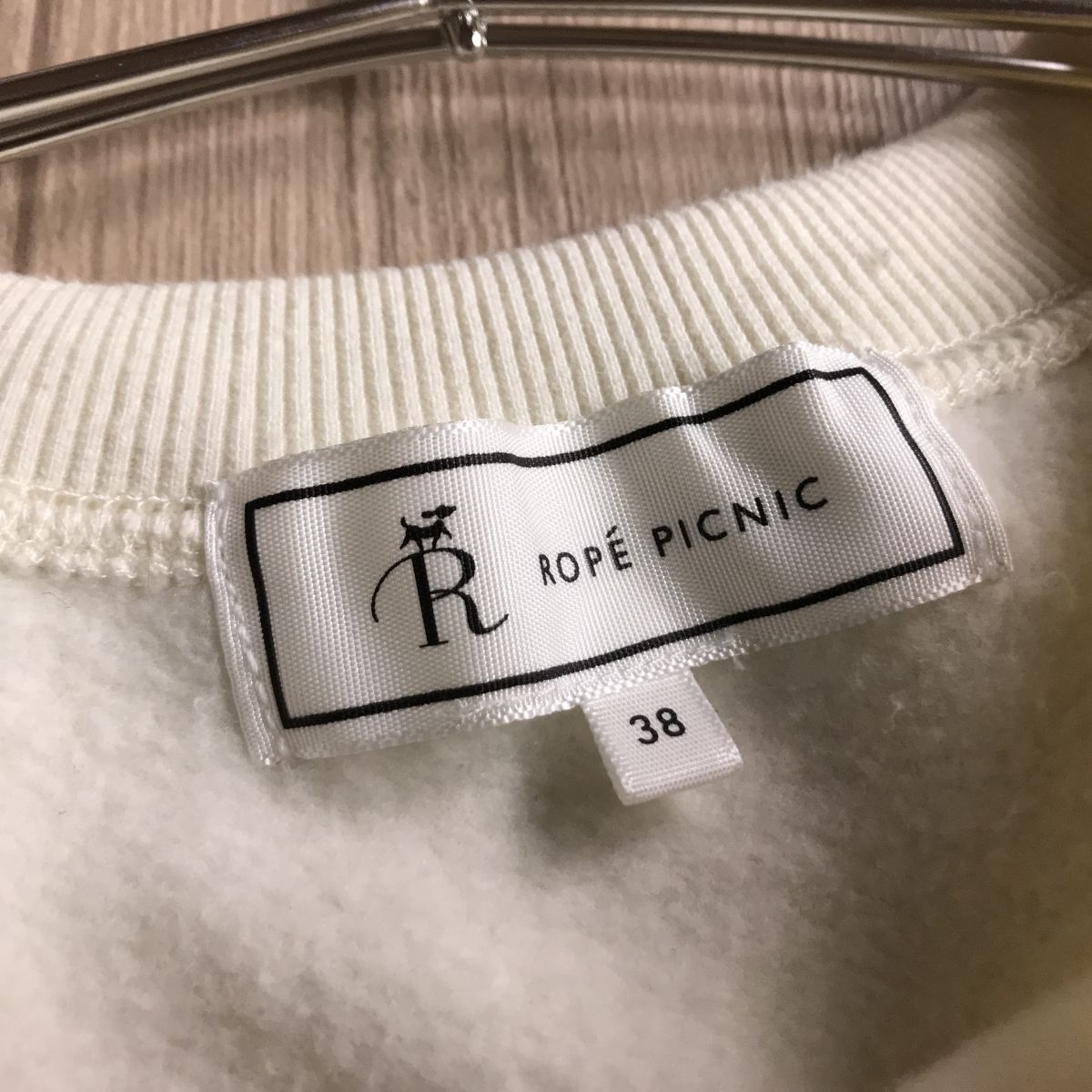 100円スタート☆ ROPE PICNIC ロペピクニック 刺繍 ショート トレーナー スウェットの画像6