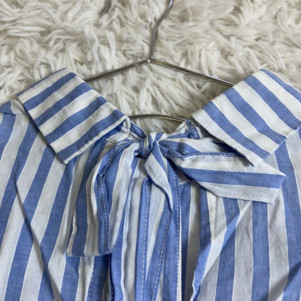 100 jpy start * ZARA Zara blue stripe width easy body type cover blouse somewhat .. feeling 