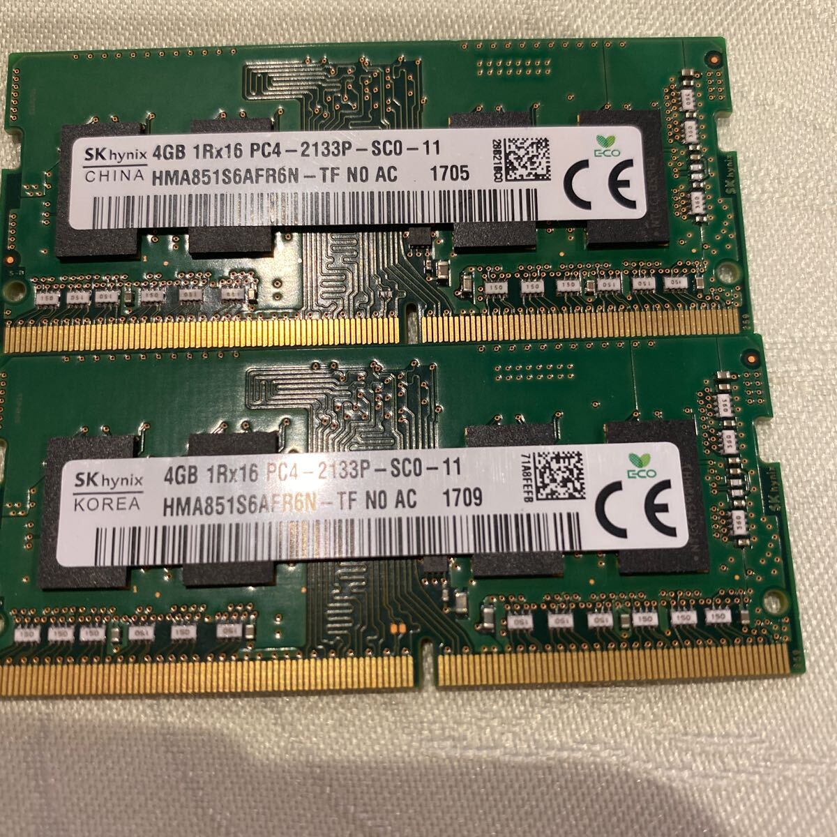 SKhynix DDR4 17000 1RX8 PC4 2133P 4GBX2枚セット(8GB)の画像1