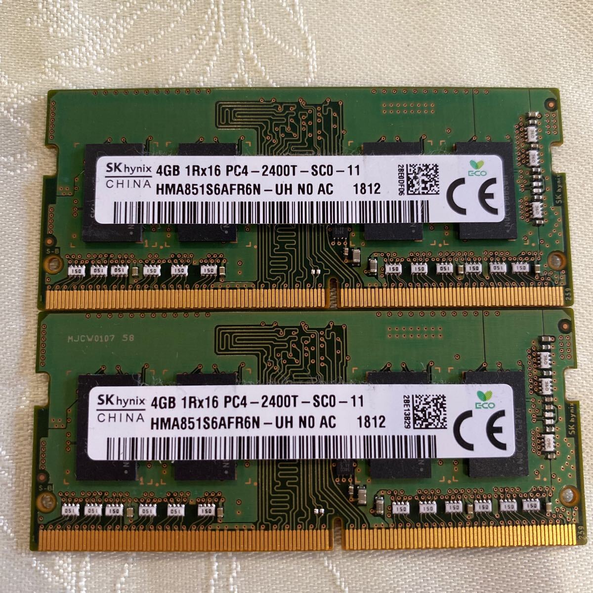 SKhynix DDR4 19200 1RX16 PC4 2400T 4GBX2枚セット(8GB)⑩_画像1