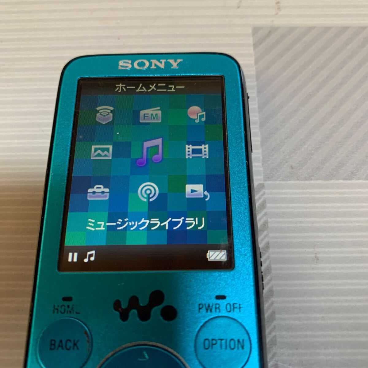 SONY ウォークマン NW- S636F初期化済み 4GB_画像2
