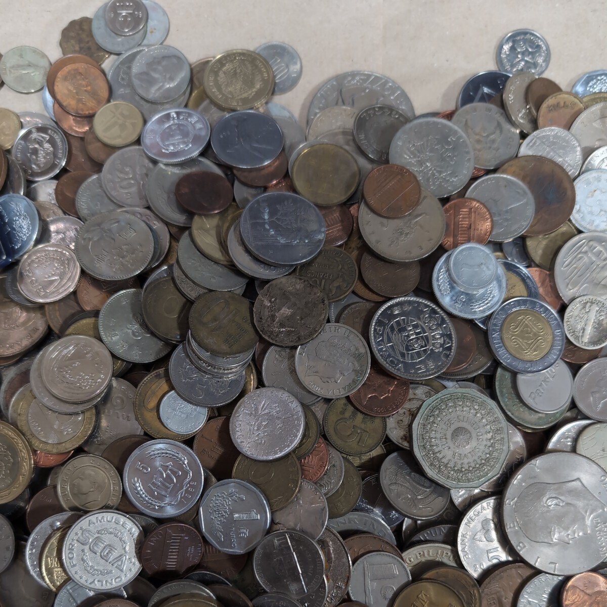 8n7 外国銭 古銭 硬貨 外貨 貨幣 外国 コイン まとめ 大量 アメリカ イギリス等 約8kgの画像4