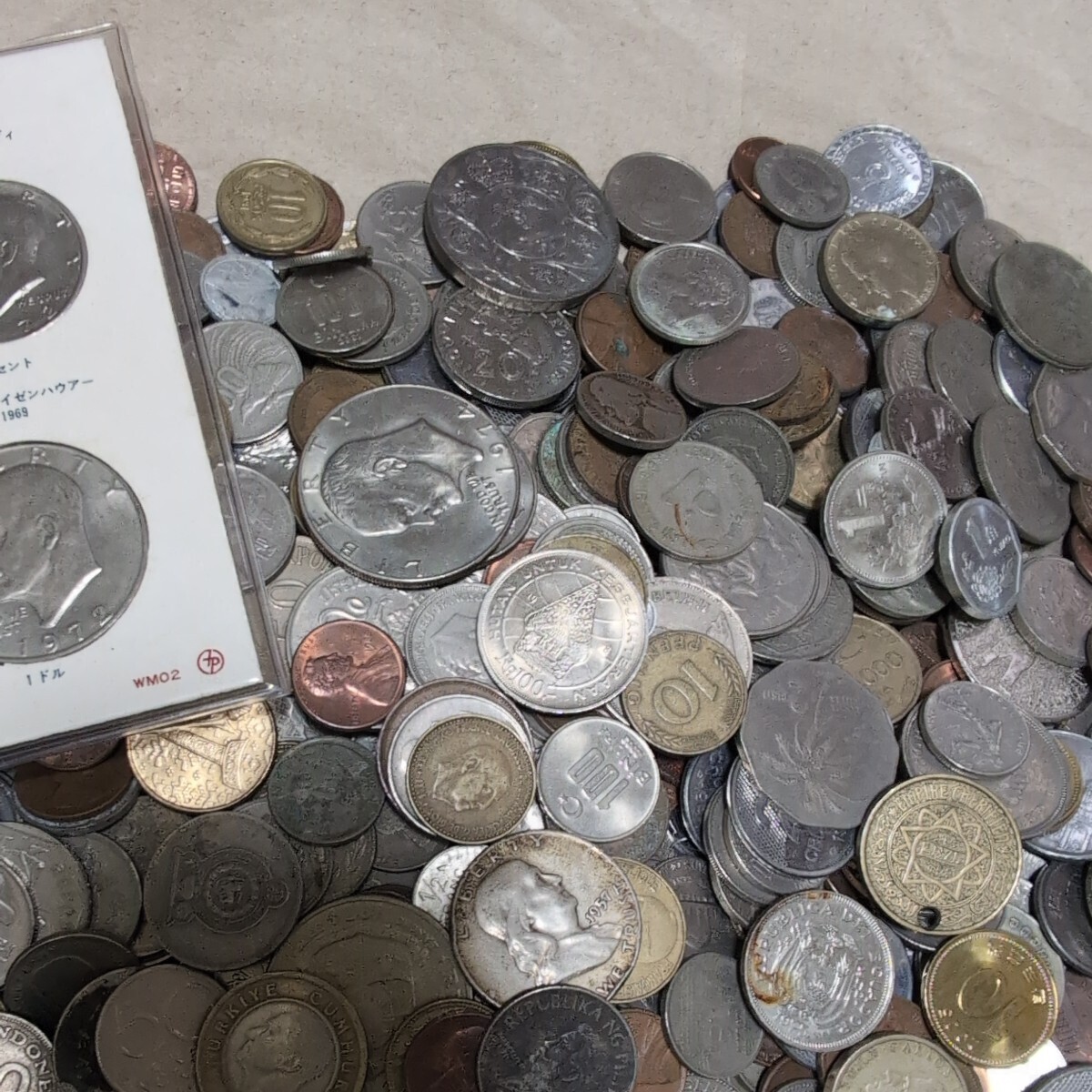 8n10 外国銭 古銭 硬貨 外貨　貨幣　外国　コイン　まとめ　大量　アメリカ　イギリス等　約8kg_画像3