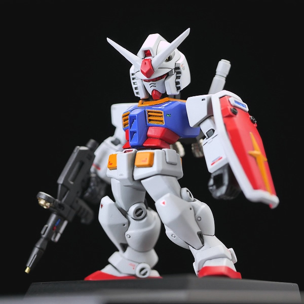 FW GUNDAM CONVERGE RX-78-2 ガンダム [最終戦仕様/ラストシューティング] 完成品 ガンダムコンバージ (検: ガンプラ 改造 リペイントの画像3