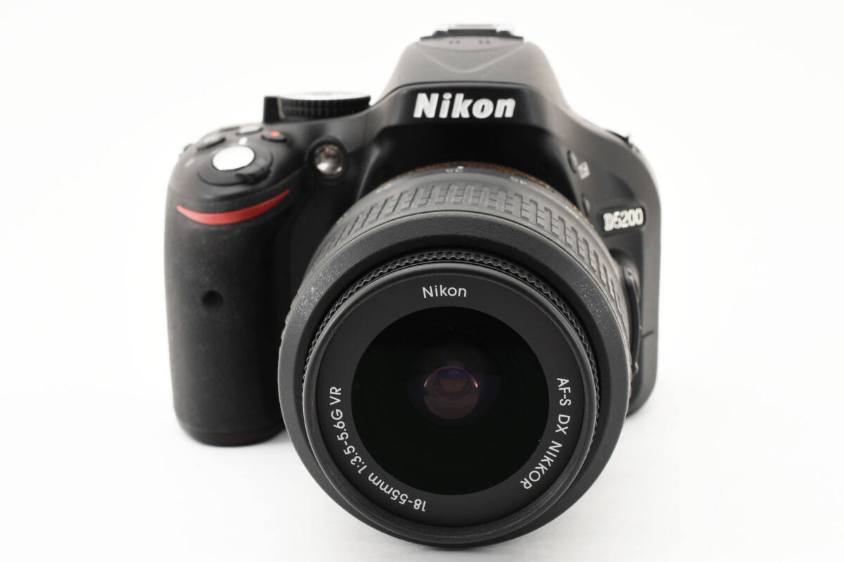 【極上美品】 Nikon 一眼レフカメラ D5200 レンズキット AF-S DX NIKKOR 18-55mm f3.5-5.6G ニコン シャッター回数300回 元箱付き #5594_画像2