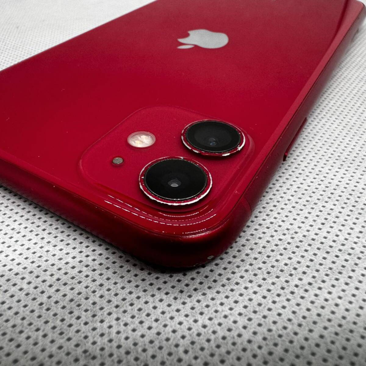 Apple iPhone 11 64GB PRODUCT RED MWLV2J/A A2221 判定○ SIMロックなし プロダクトレッド 動作確認済み 箱付き_画像4