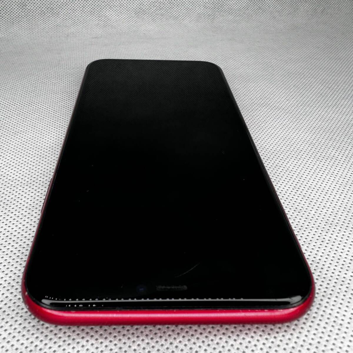 Apple iPhone 11 64GB PRODUCT RED MWLV2J/A A2221 判定○ SIMロックなし プロダクトレッド 動作確認済み 箱付き_画像2
