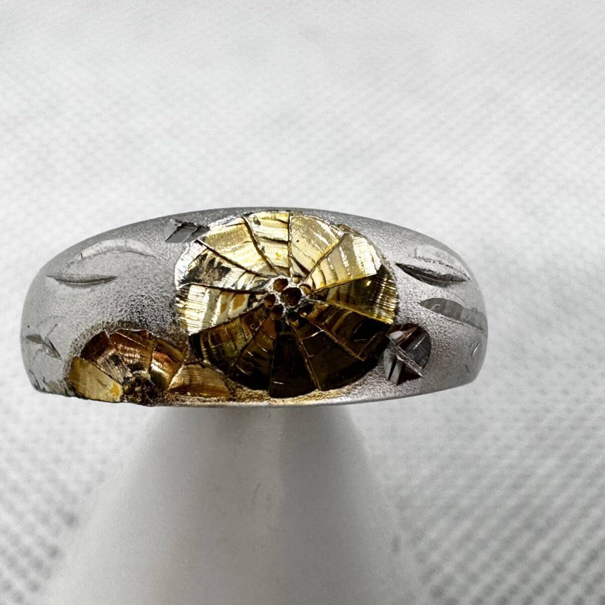 祝御金婚 御在位50年 純銀 Pt1000 ヴィンテージ 切子 リング シルバー silver 銀製 昭和レトロ 指輪 TIA 重量3.8g サイズ13号の画像2