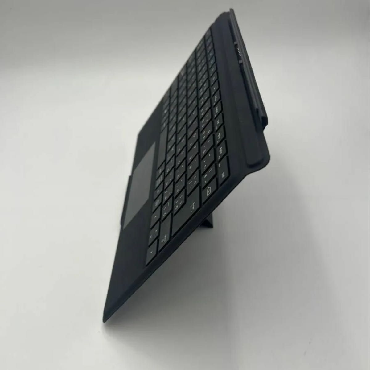 純正 マイクロソフト Microsoft Surface Pro タイプ カバーブラック 日本語配列  Model: 1725 