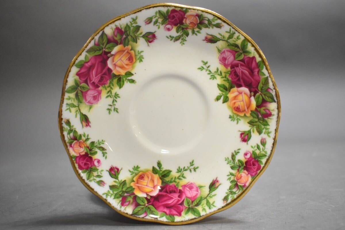 【英】A848 ROYAL ALBERT ティーセット 西洋美術 洋食器 ロイヤルアルバート カップ ソーサー 骨董品 美術品 古美術 時代品の画像4