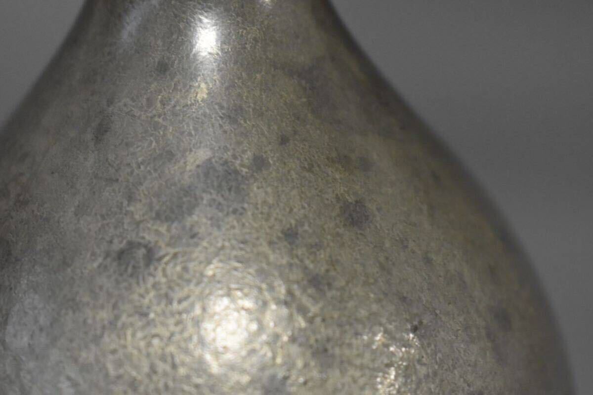 【英】A1063 在銘 錫瓶子一対 日本美術 中国 朝鮮 錫製 骨董品 美術品 古美術 時代品 古玩の画像8
