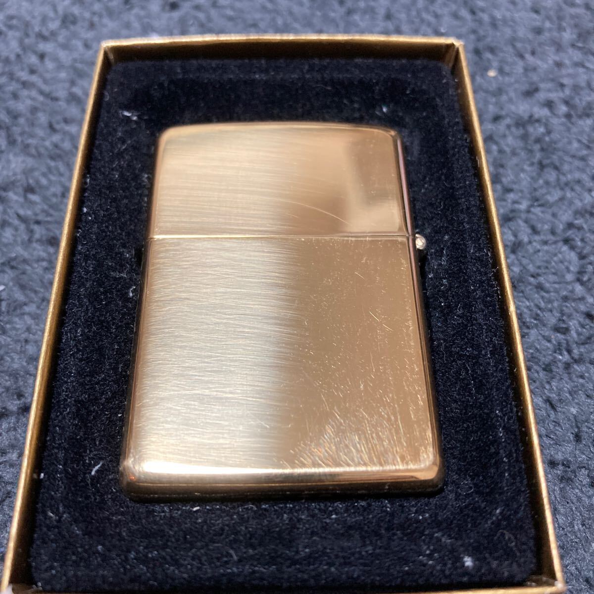 【未着火】Zippo ジッポー ジッポ ノルマンディー シャルル.ド.ゴール ゴールド USA製 オイルライター 喫煙グッズ 喫煙具_画像3