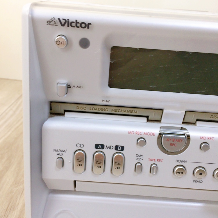 動作品 マイクロコンポ UX-W50 Victor ビクター CD/MD カセット AM/FM ラジオ 本体部のみ ホワイト_画像8