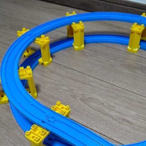  Mugen loop * layout various * right from left ., left from right .* bending line rail 24*. legs 13* slope rail 2* Plarail 
