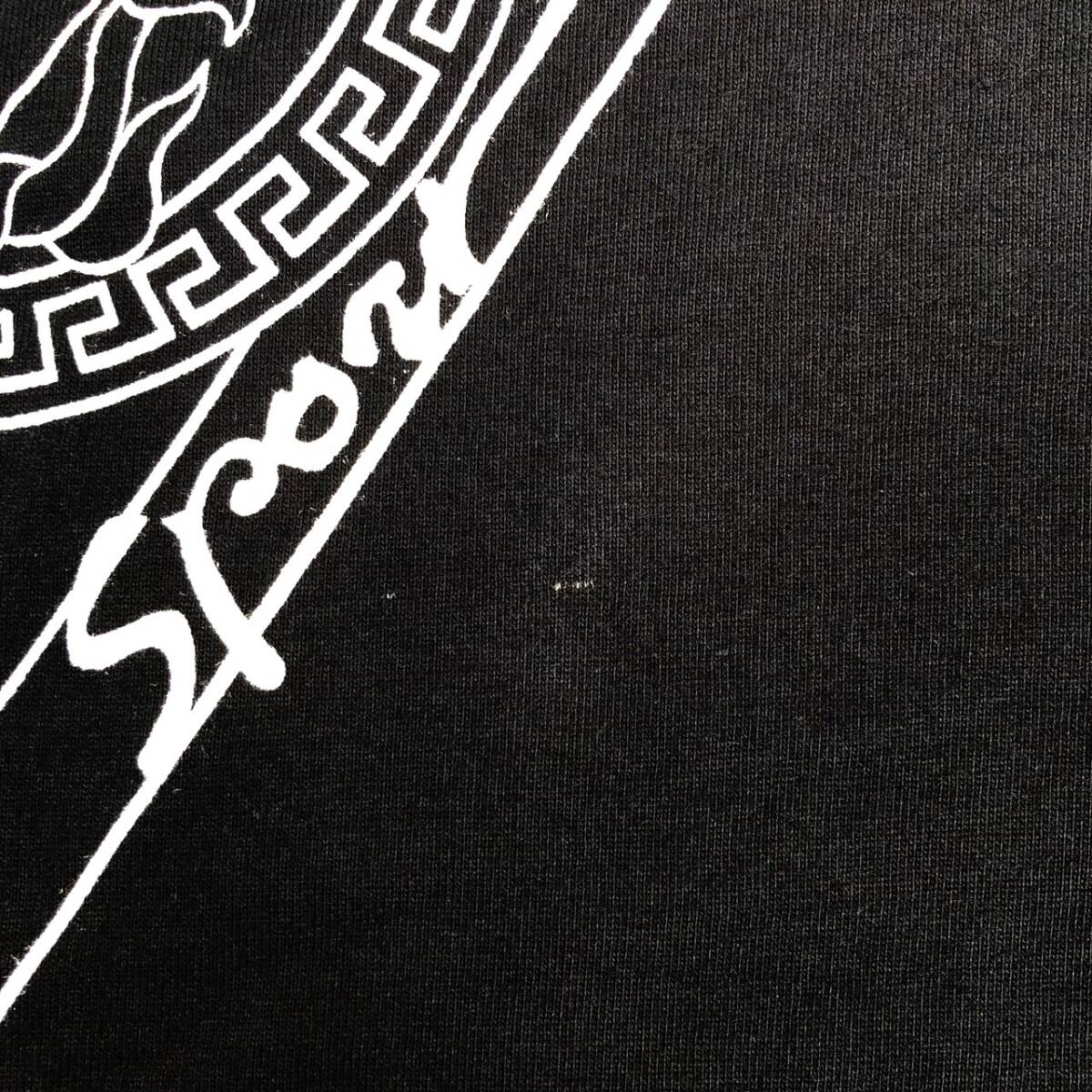 50 VERSACE SPORT ヴェルサーチ/ヴェルサーチェ Tシャツ イラスト ブラック 丸首 半袖 リユース ultramto ts2065_画像9
