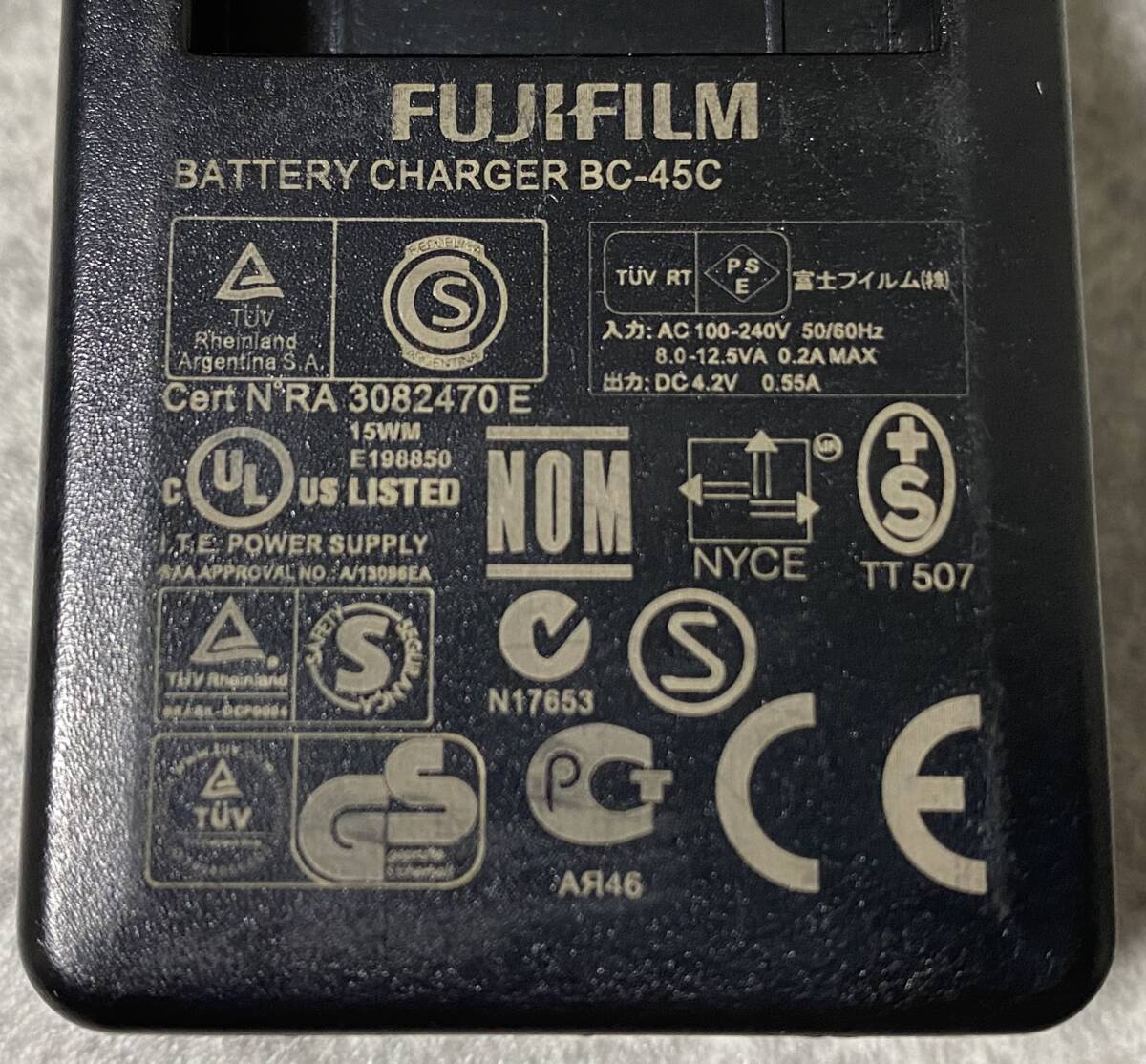 ■【動作未確認】FUJIFILM 富士フィルム 純正 デジカメ バッテリーチャージャー バッテリー充電器 BC-45C ■の画像2